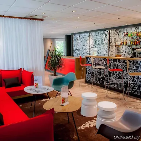 Ibis Hotel 3*
